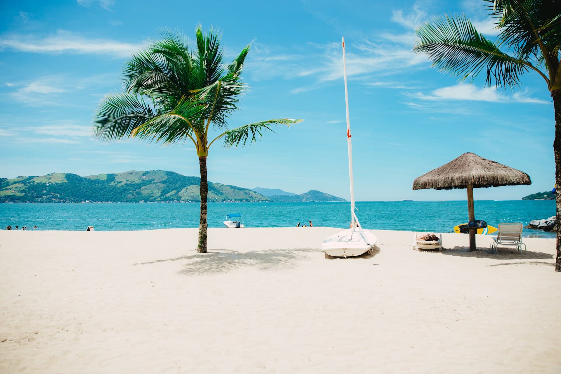 Sandy beach with turquoise water along the Gulf Coast