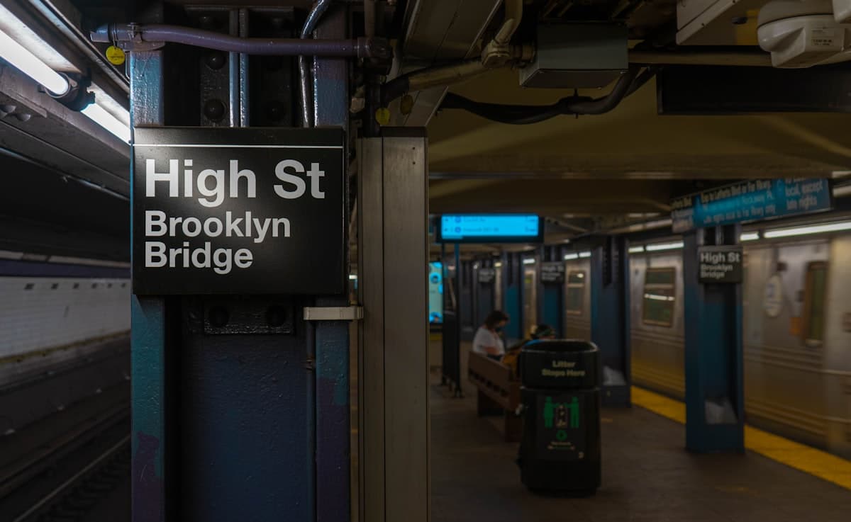 Public transportation in New York City, United States — getting around guide