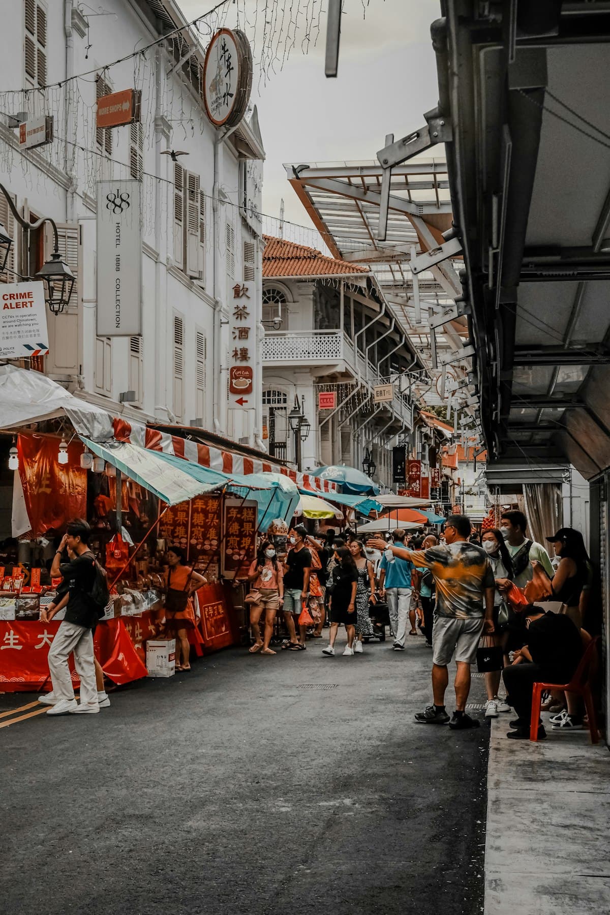 Budget-friendly street scene in Singapore, Singapore