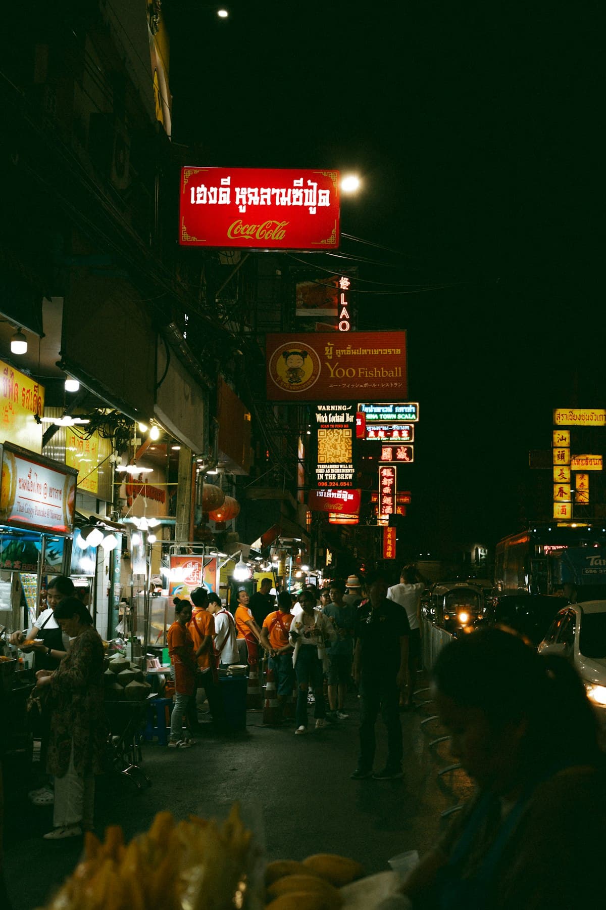 Solo traveler exploring Bangkok, Thailand safely