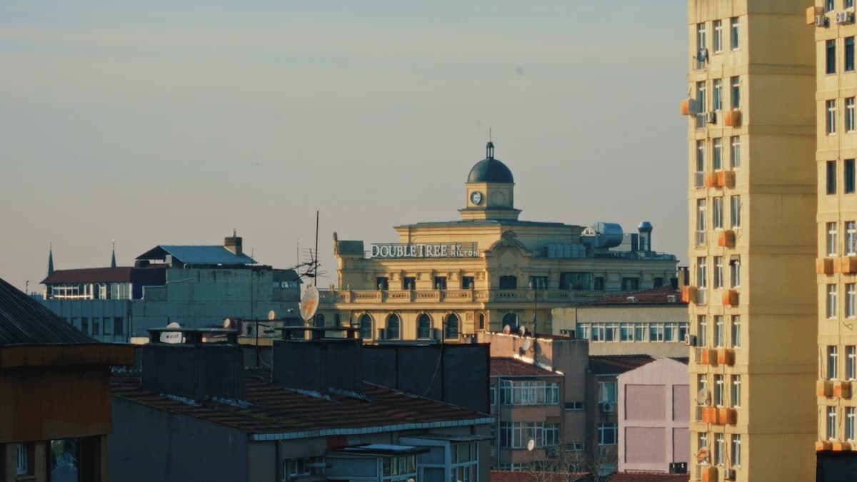 Charming neighborhood street in Istanbul, Turkey — where to stay guide